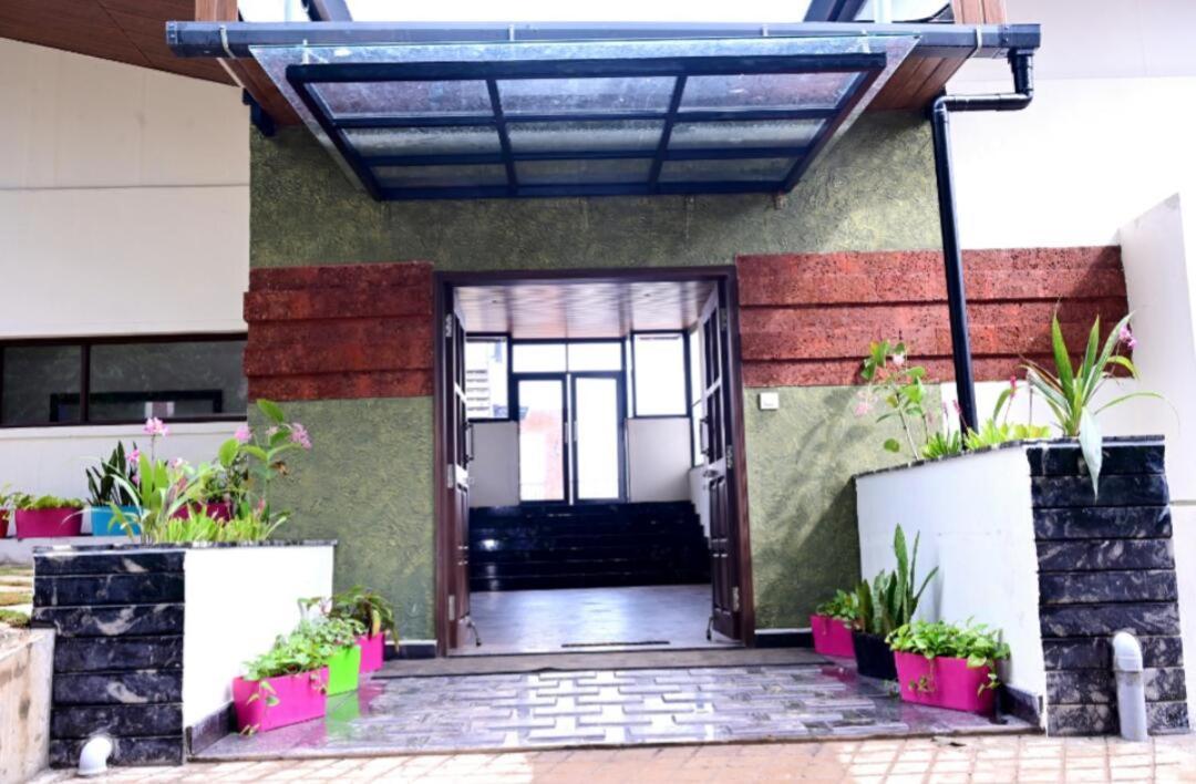 Coorg Vismaya Resort マディケーリ エクステリア 写真