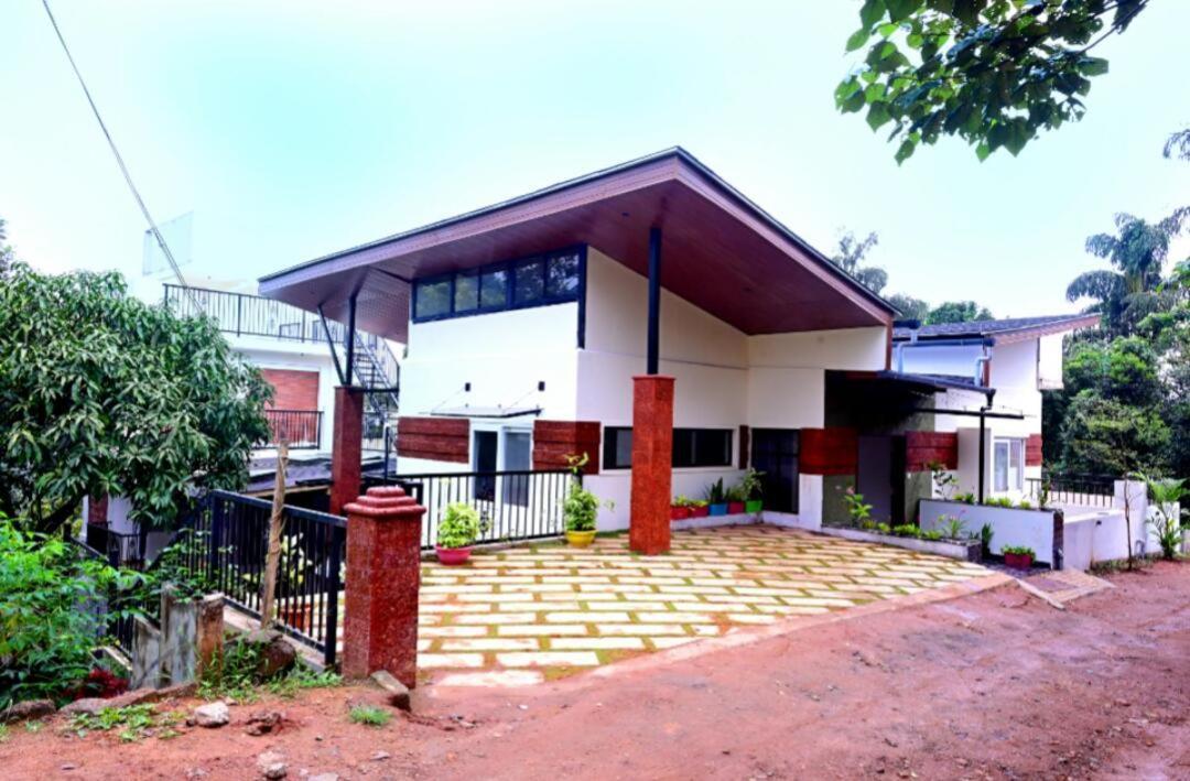Coorg Vismaya Resort マディケーリ エクステリア 写真