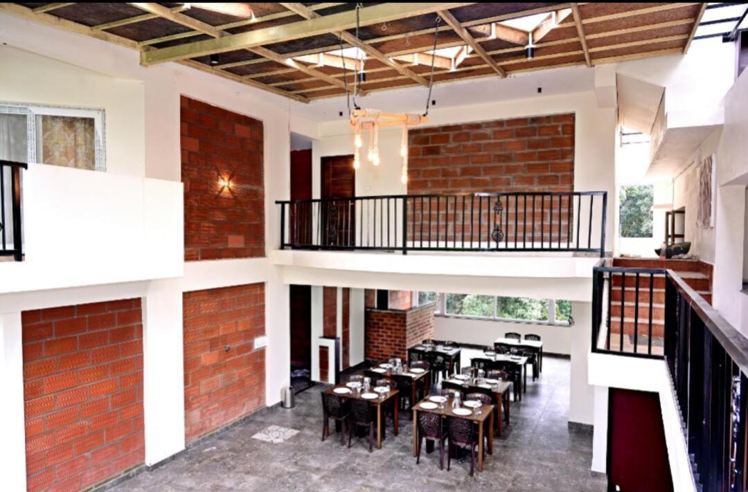 Coorg Vismaya Resort マディケーリ エクステリア 写真